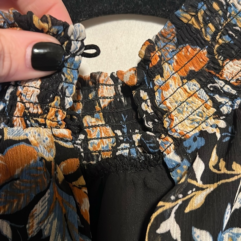 Express Dress - Picture 6 of 7